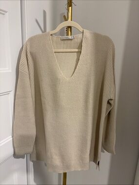 twik Cream V-Neck Ribbed Knit Sweater